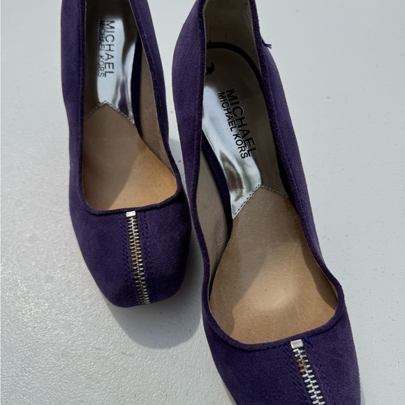 Michael Kors Purple Women's Shoes - Picture 1 of 4